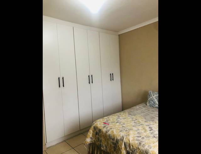 3 BEDROOM FREESTANDING FOR SALE IN WOODLANDS